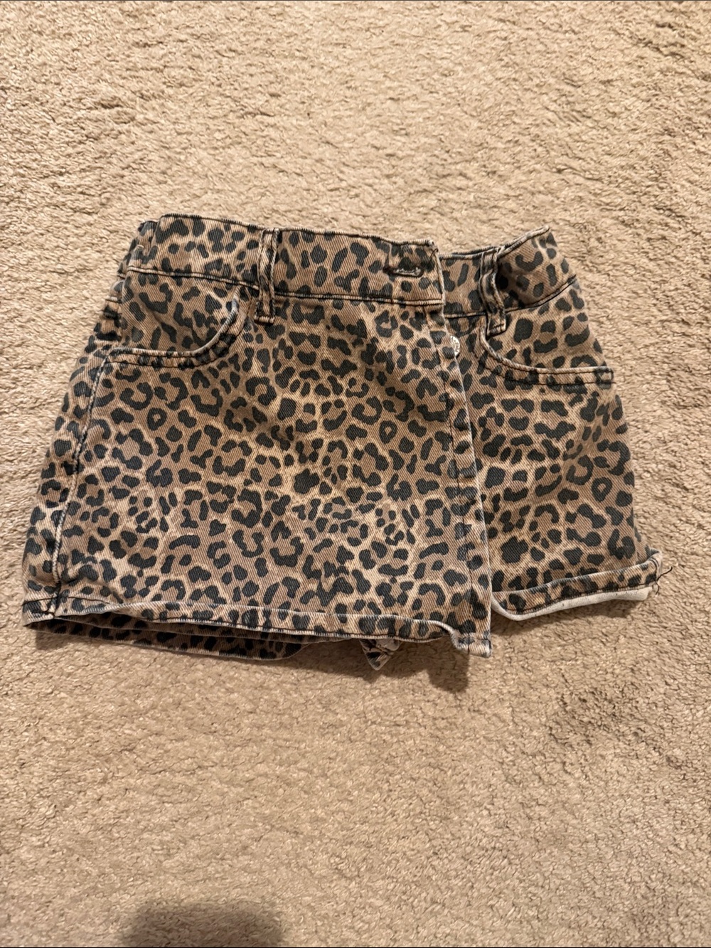 Girls zara size 7 denim skort leopard